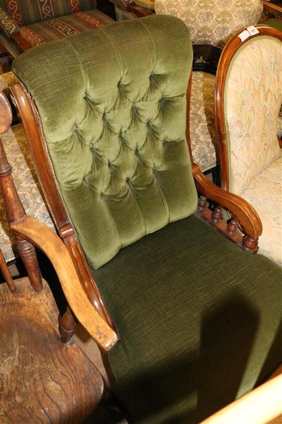 Late Victorian buttonback nursing chair